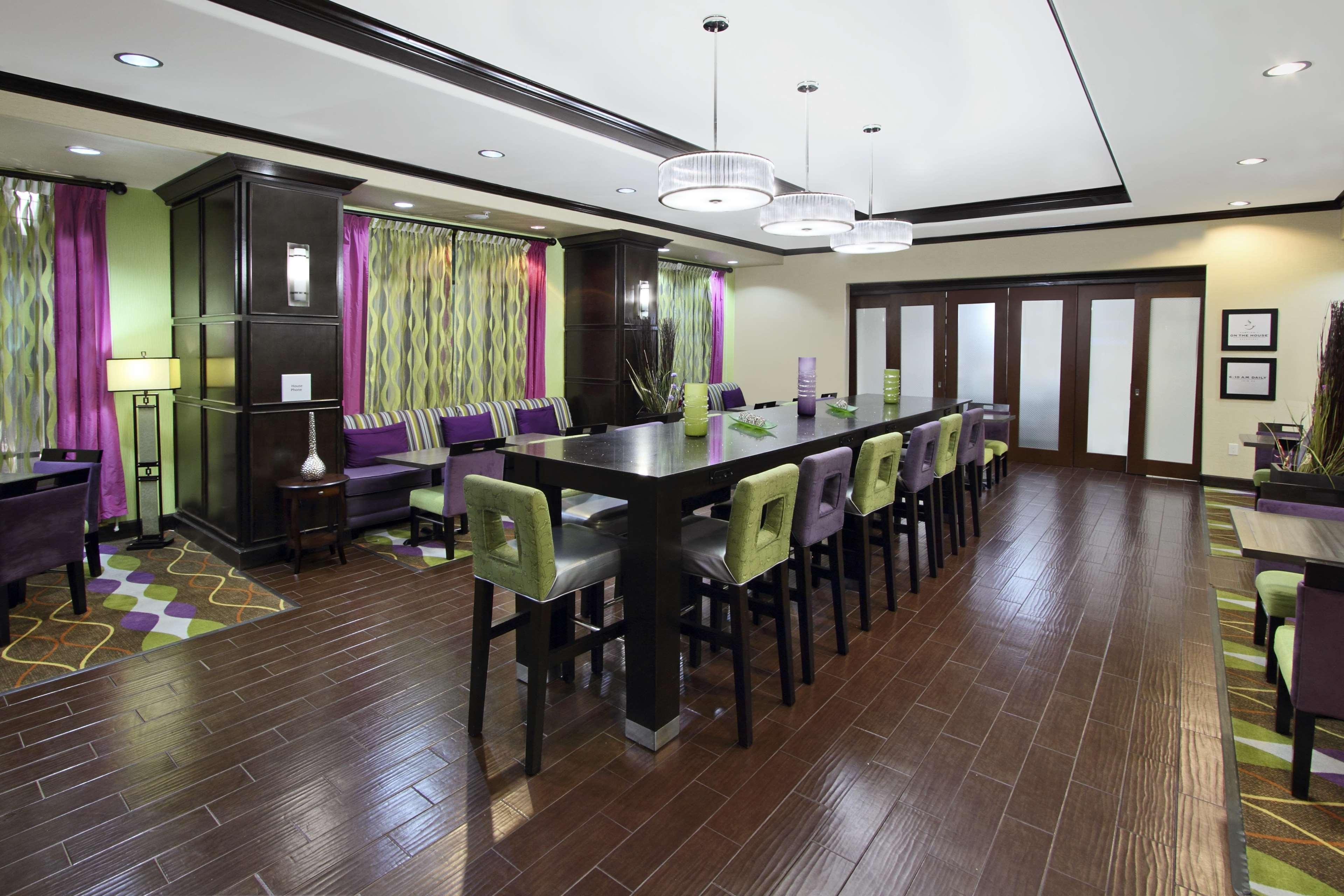 Hampton Inn Beeville Kültér fotó