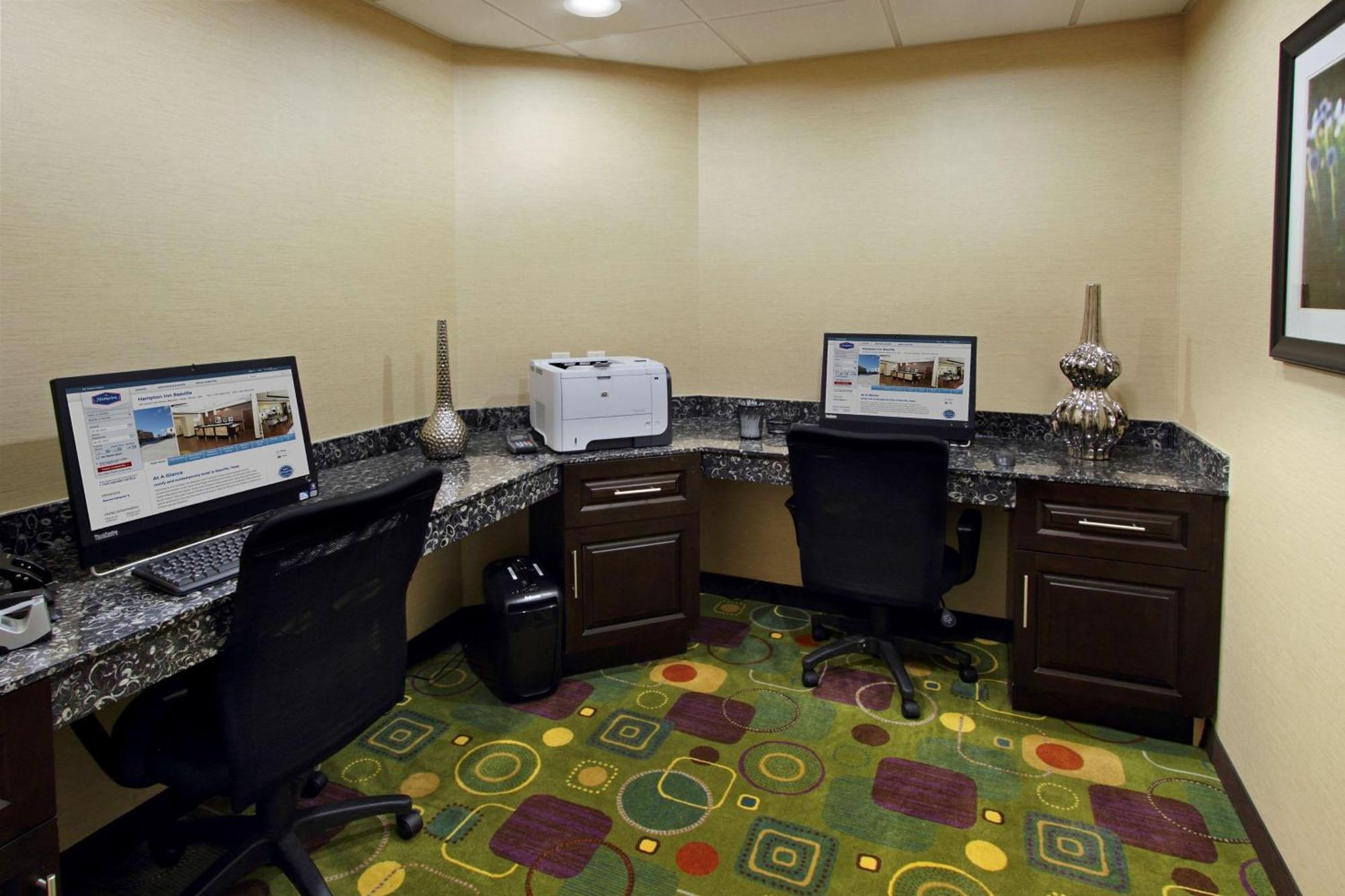 Hampton Inn Beeville Kültér fotó
